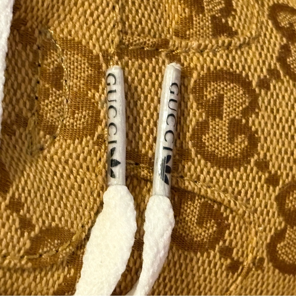 Gucci Adidas Gazelle Monogrammed Sneakers - Picture 13 of 13